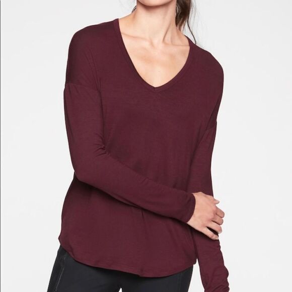 Athleta Tops - Athleta Cloudlight Relaxed Top